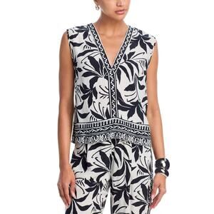 Velvet by Graham & Spencer Print V-Neck Top - Size M - NWT